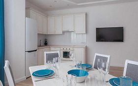 Arcadia 2Nd Pearl Apartment